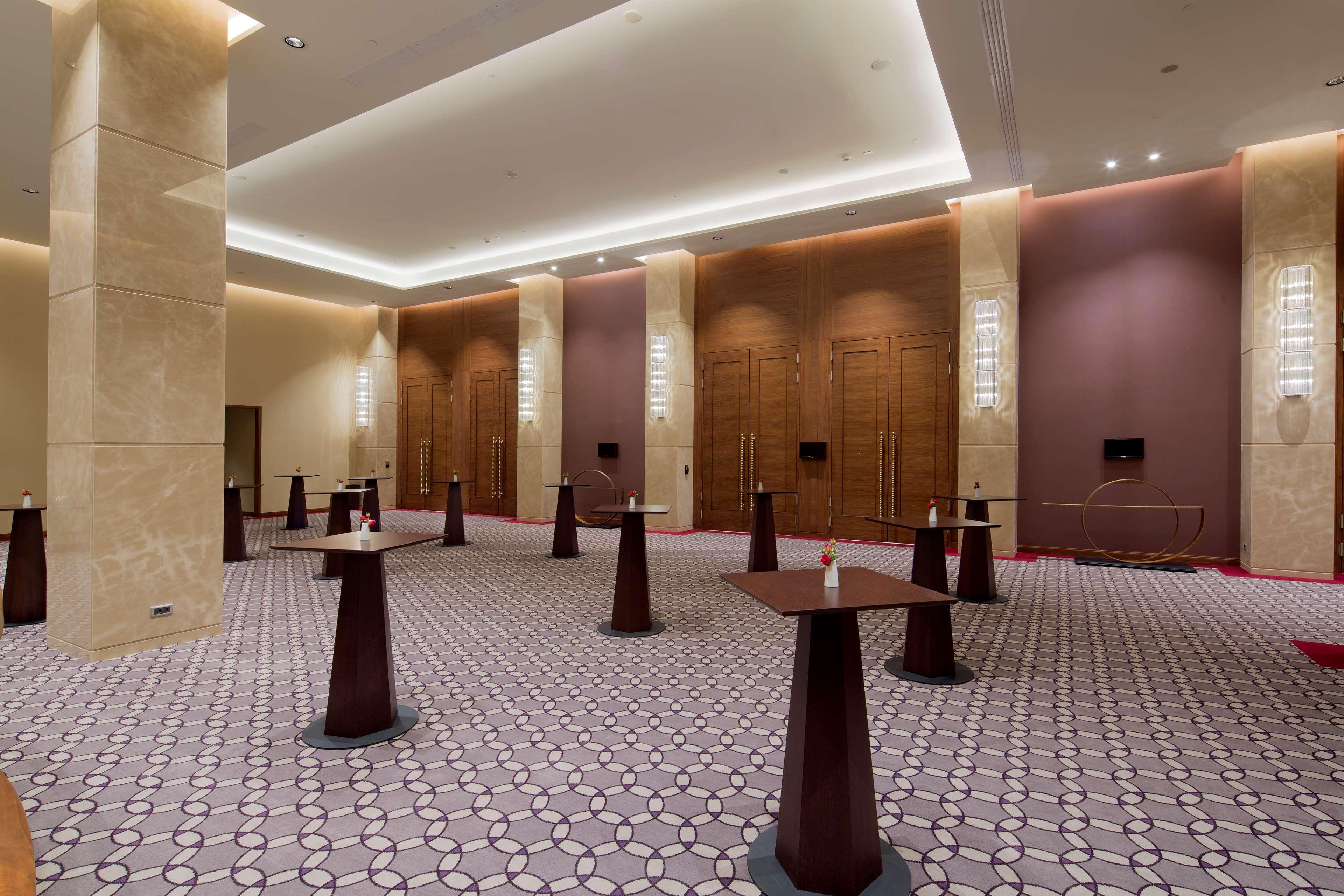 Hilton Batumi Hotel Exterior foto The Grand Ballroom