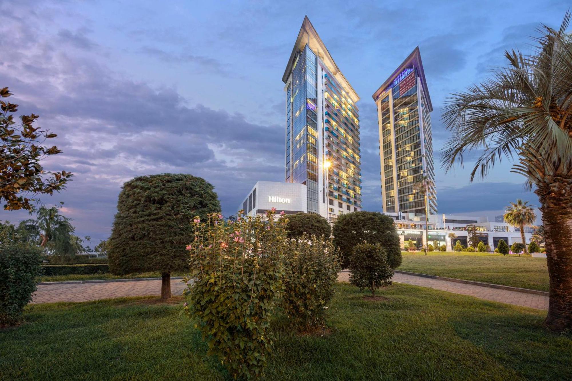 Hilton Batumi Hotel Exterior foto The West End