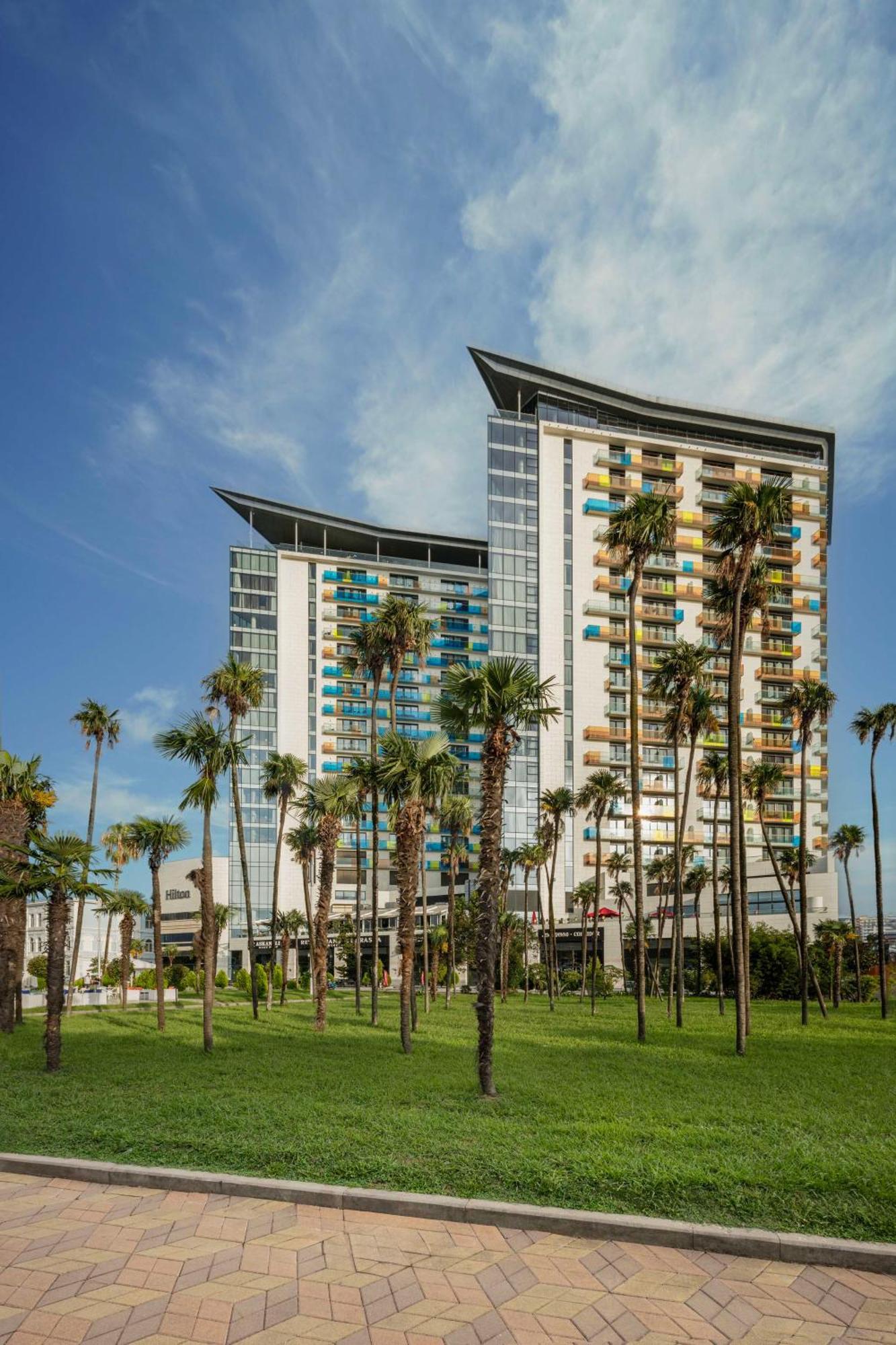 Hilton Batumi Hotel Exterior foto Hilton San Diego Bayfront